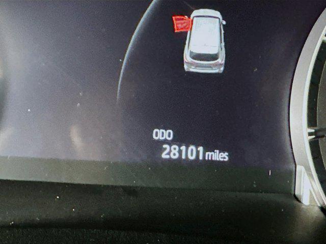 used 2024 Toyota Highlander car, priced at $31,987