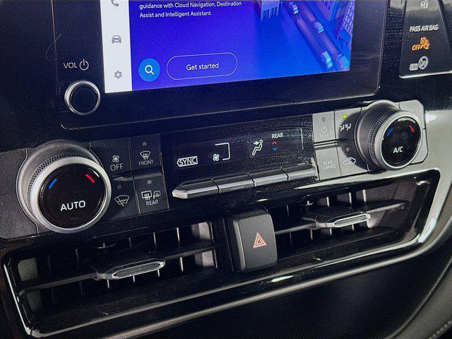 used 2024 Toyota Highlander car, priced at $31,987