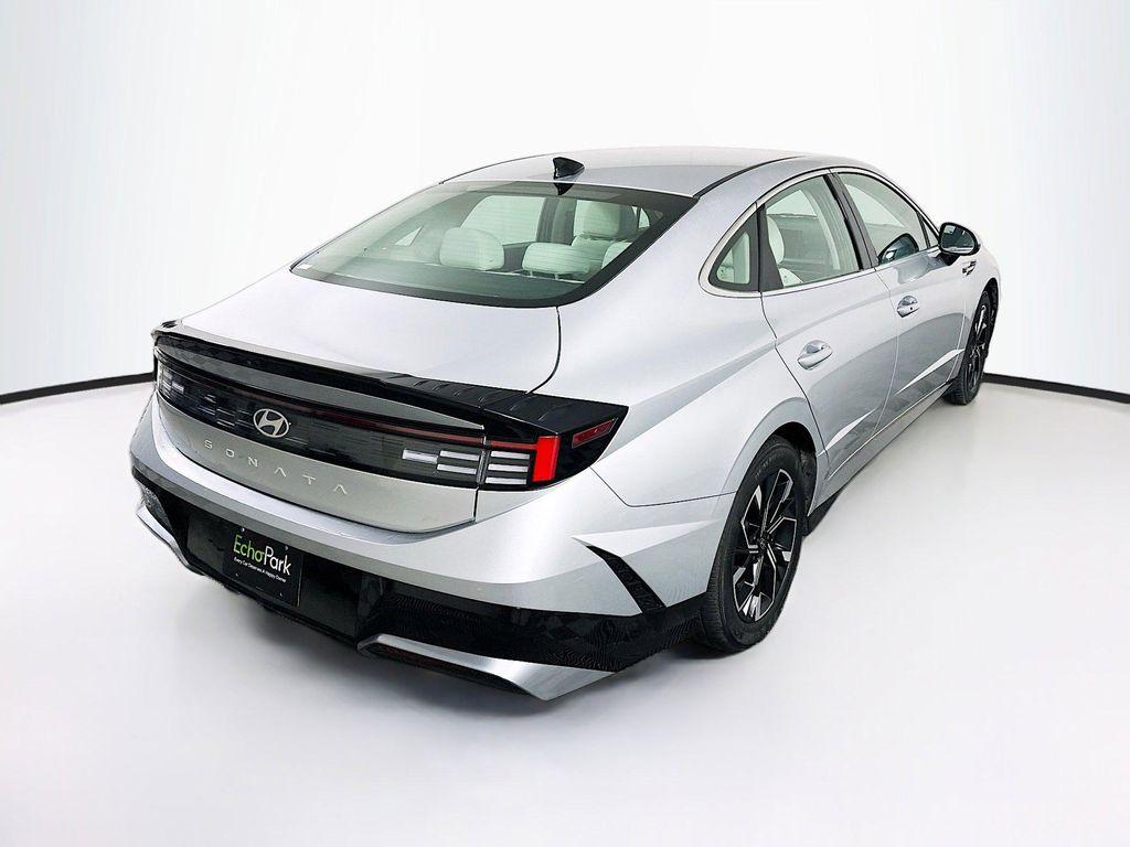 used 2025 Hyundai Sonata car, priced at $20,712