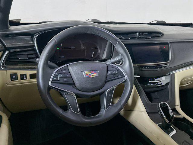 used 2017 Cadillac XT5 car, priced at $11,996