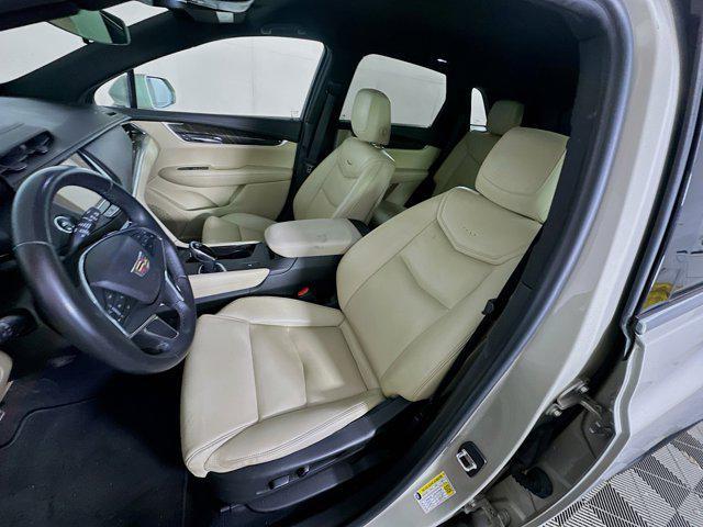 used 2017 Cadillac XT5 car, priced at $11,996