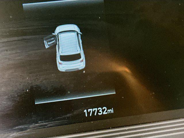 used 2025 Hyundai Venue car, priced at $18,487