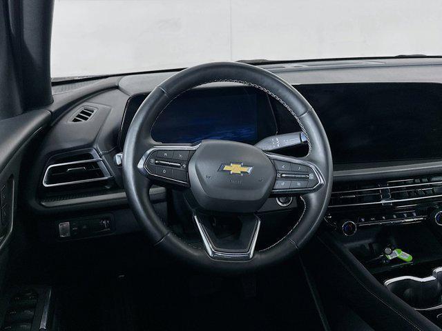 used 2025 Chevrolet Traverse car, priced at $35,497