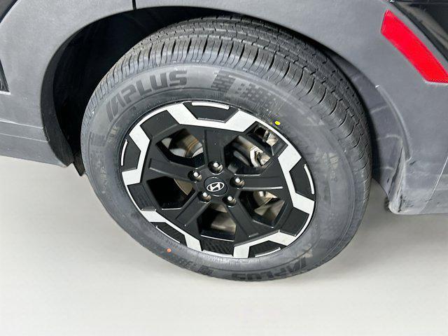 used 2024 Hyundai Santa Fe car, priced at $26,996