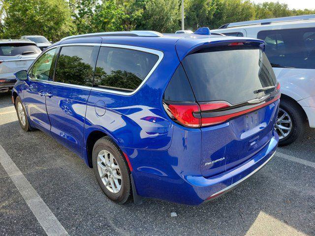 used 2021 Chrysler Pacifica car, priced at $21,999