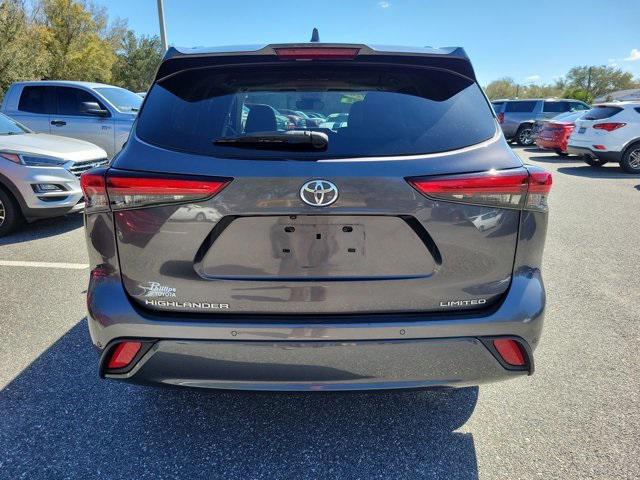 used 2020 Toyota Highlander car, priced at $26,994