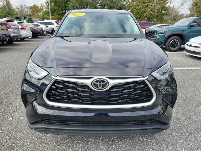 used 2022 Toyota Highlander car, priced at $29,834