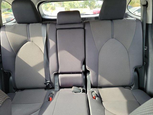 used 2022 Toyota Highlander car, priced at $29,834