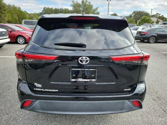 used 2022 Toyota Highlander car, priced at $29,834
