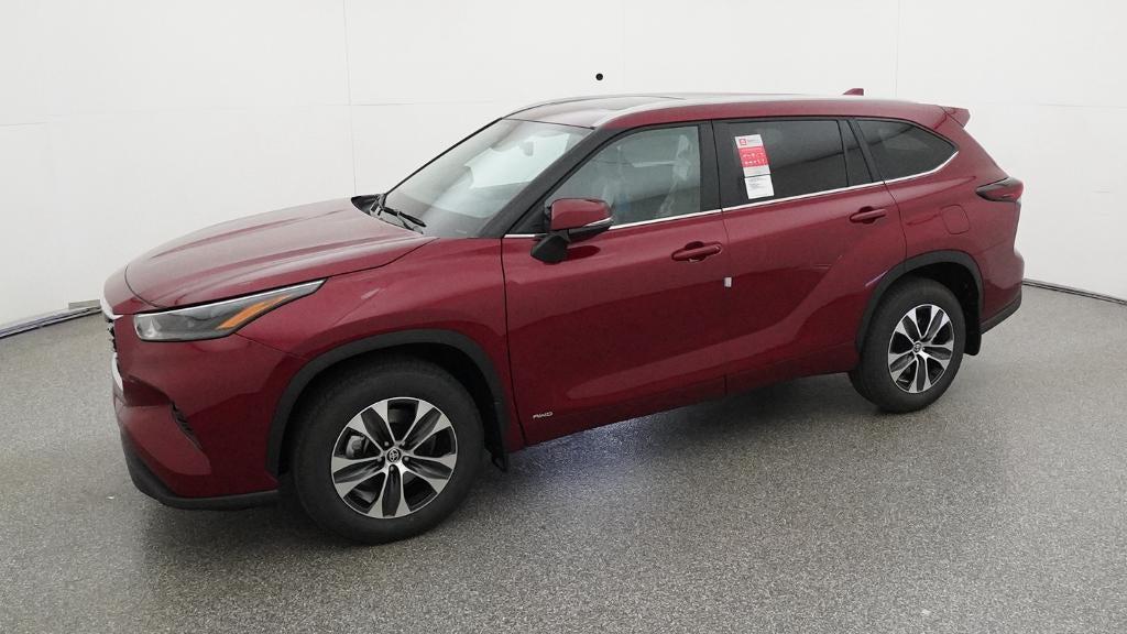 new 2026 Toyota Highlander Hybrid car, priced at $51,520