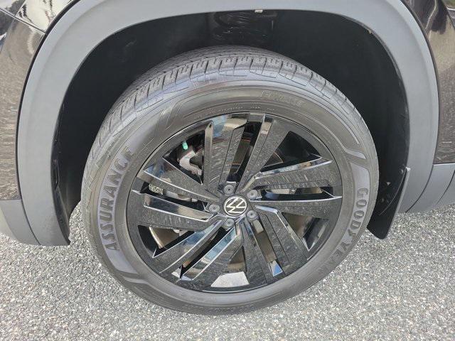 used 2023 Volkswagen Atlas Cross Sport car, priced at $26,941