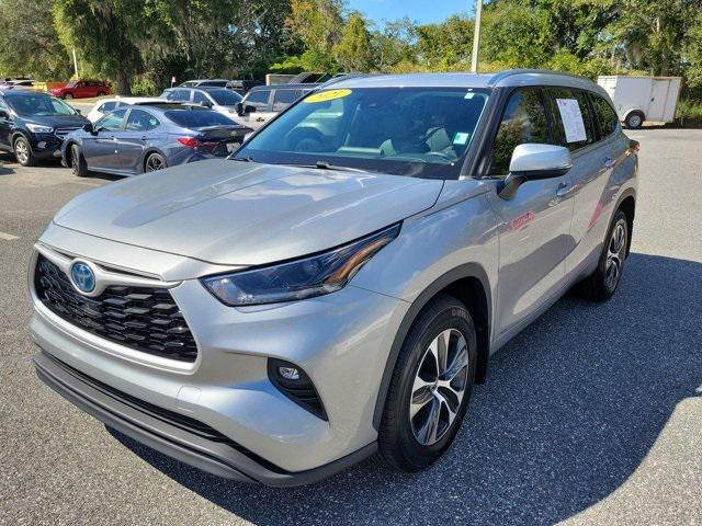 used 2021 Toyota Highlander Hybrid car, priced at $34,682