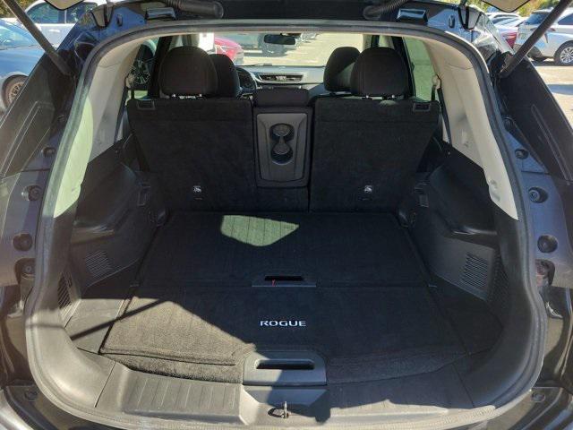 used 2020 Nissan Rogue car, priced at $13,563