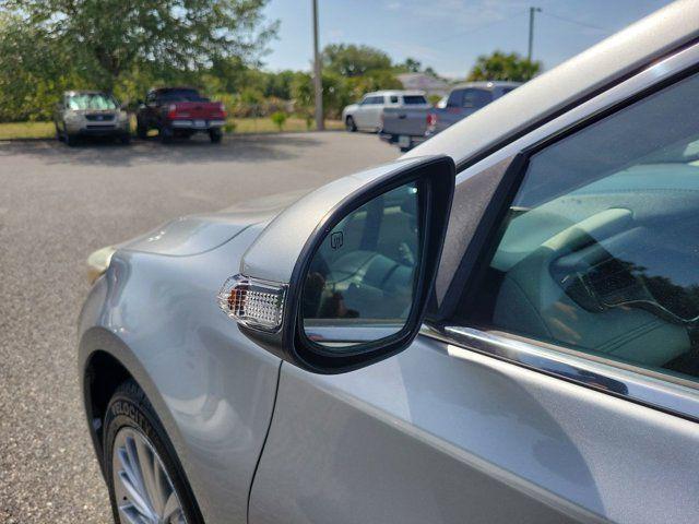 used 2018 Toyota Avalon Hybrid car, priced at $27,697