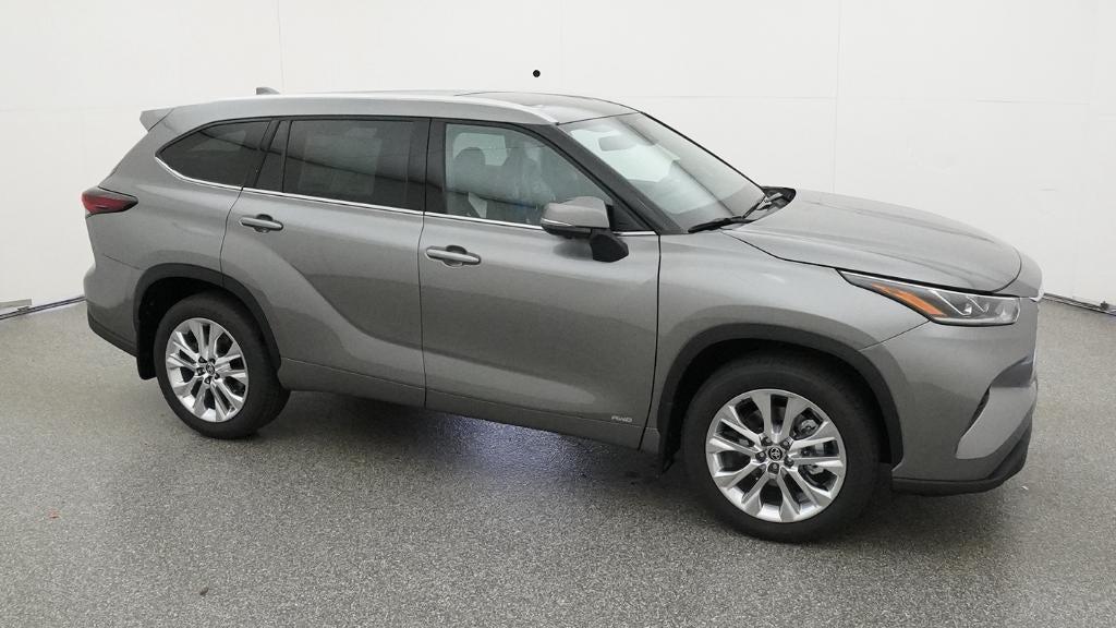 new 2026 Toyota Highlander Hybrid car, priced at $56,825