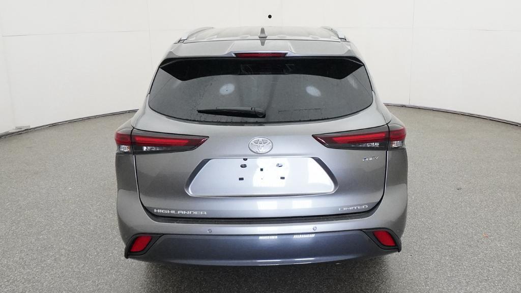 new 2026 Toyota Highlander Hybrid car, priced at $56,825