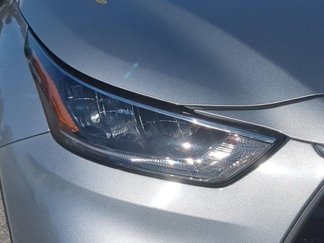 used 2020 Toyota Highlander Hybrid car, priced at $29,835