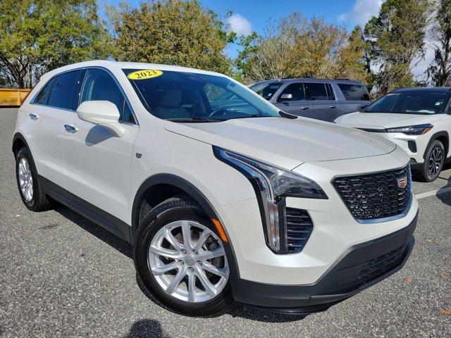 used 2022 Cadillac XT4 car, priced at $22,999
