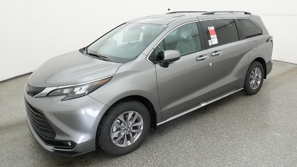 new 2026 Toyota Sienna car, priced at $50,239