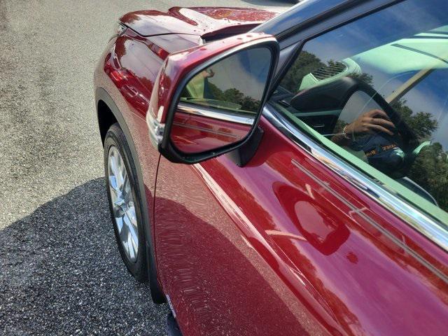 used 2022 Toyota Highlander Hybrid car, priced at $36,995