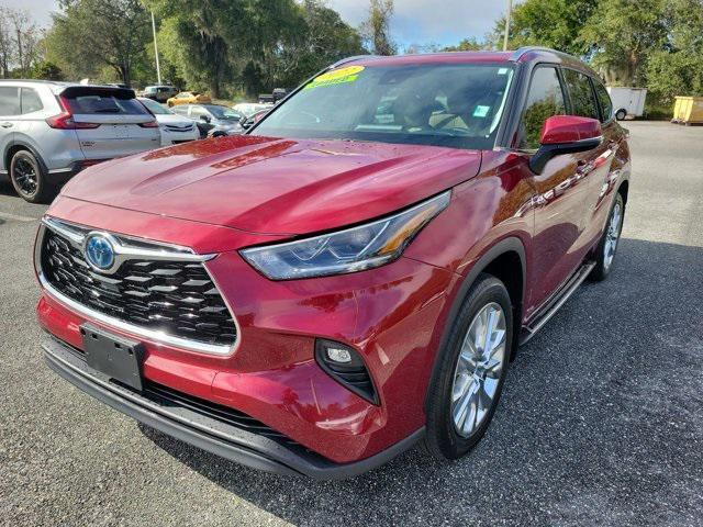 used 2022 Toyota Highlander Hybrid car, priced at $36,995