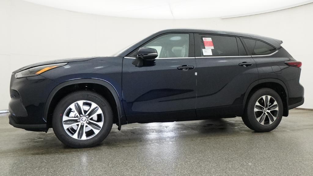 new 2026 Toyota Highlander car, priced at $49,603
