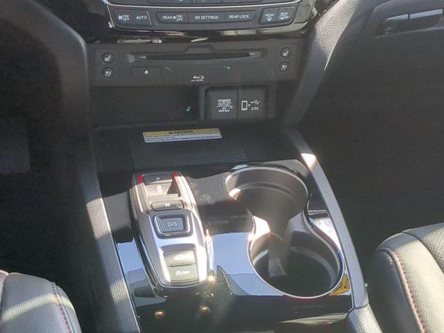 used 2022 Honda Pilot car, priced at $31,422