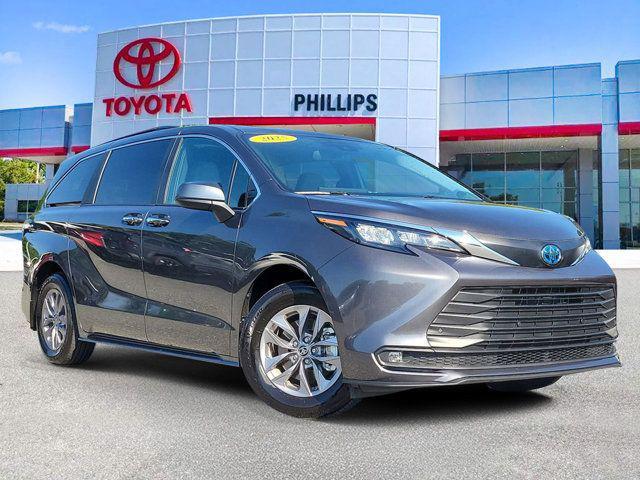 used 2025 Toyota Sienna car, priced at $46,999