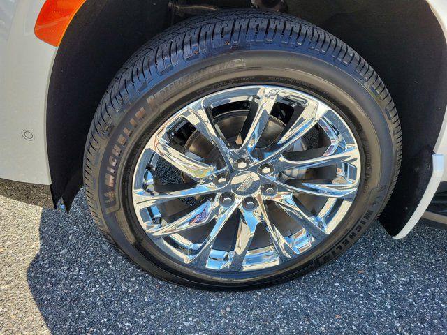 used 2021 Cadillac Escalade ESV car, priced at $53,998