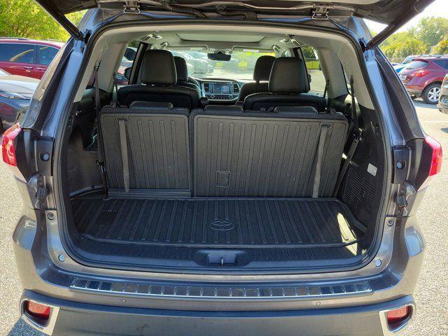 used 2018 Toyota Highlander car, priced at $27,998
