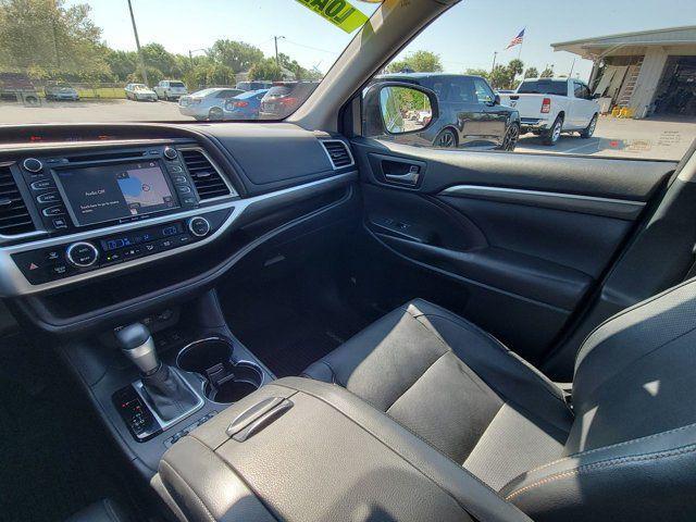 used 2018 Toyota Highlander car, priced at $27,998