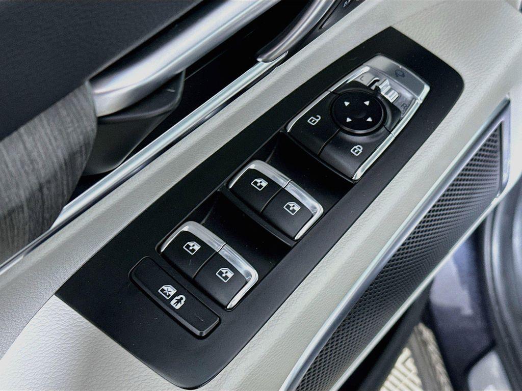 used 2025 Kia Telluride car, priced at $42,363