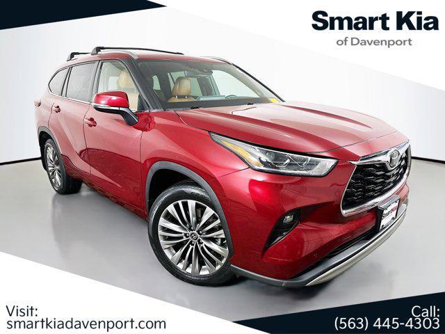used 2020 Toyota Highlander car, priced at $36,471
