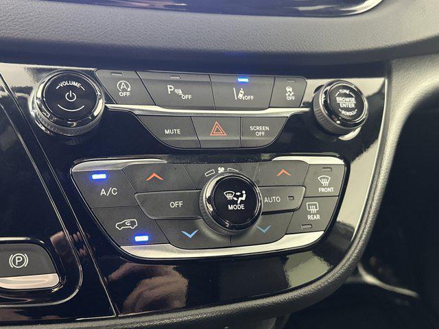used 2026 Chrysler Pacifica car, priced at $35,453