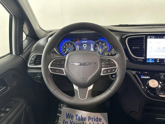 used 2026 Chrysler Pacifica car, priced at $35,453