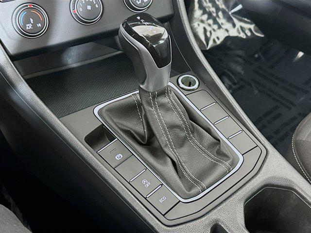 used 2024 Volkswagen Jetta car, priced at $16,788