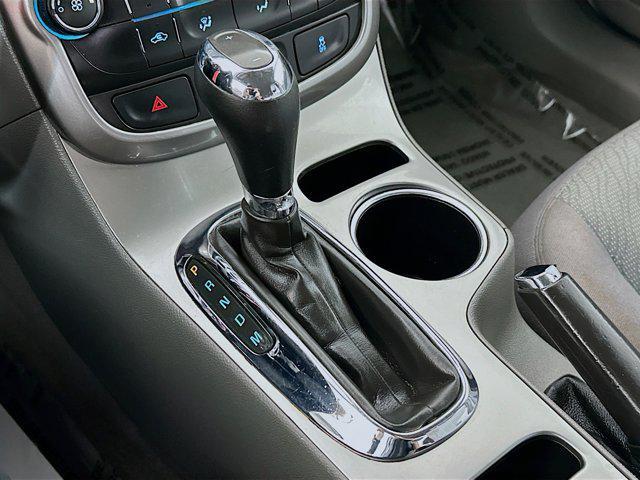 used 2015 Chevrolet Malibu car, priced at $9,771