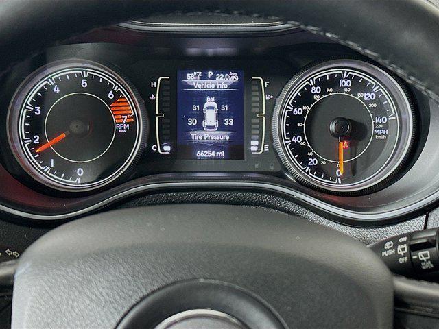 used 2021 Jeep Cherokee car, priced at $18,399