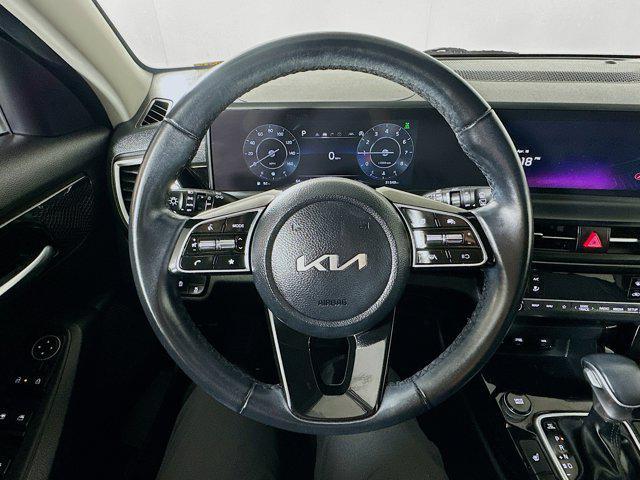 used 2024 Kia Seltos car, priced at $23,307