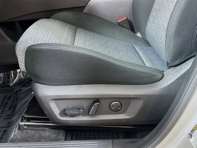 used 2023 Nissan Rogue car, priced at $18,544