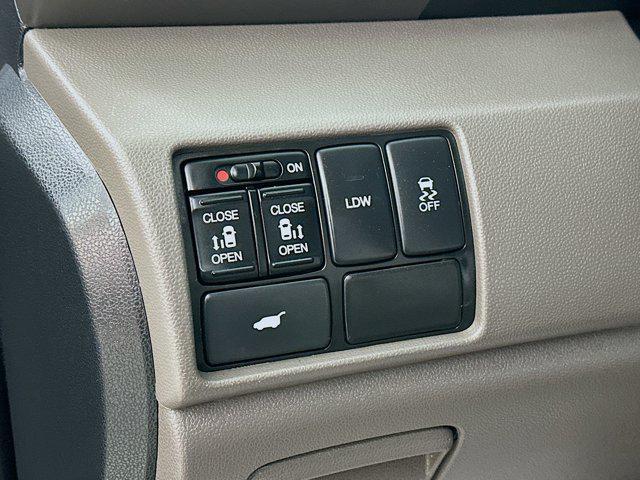 used 2016 Honda Odyssey car, priced at $12,899