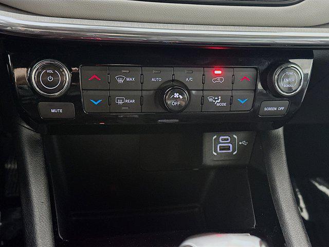 used 2024 Jeep Compass car, priced at $21,495