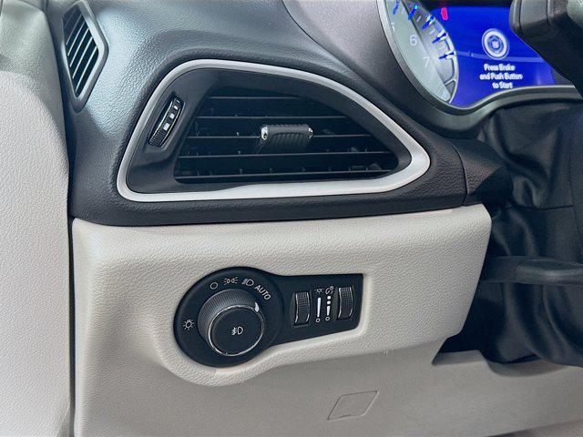 used 2024 Chrysler Pacifica car, priced at $28,262