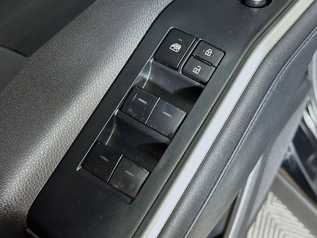 used 2024 Toyota Highlander car, priced at $44,113
