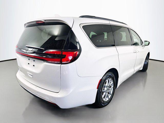 used 2021 Chrysler Pacifica car, priced at $20,999