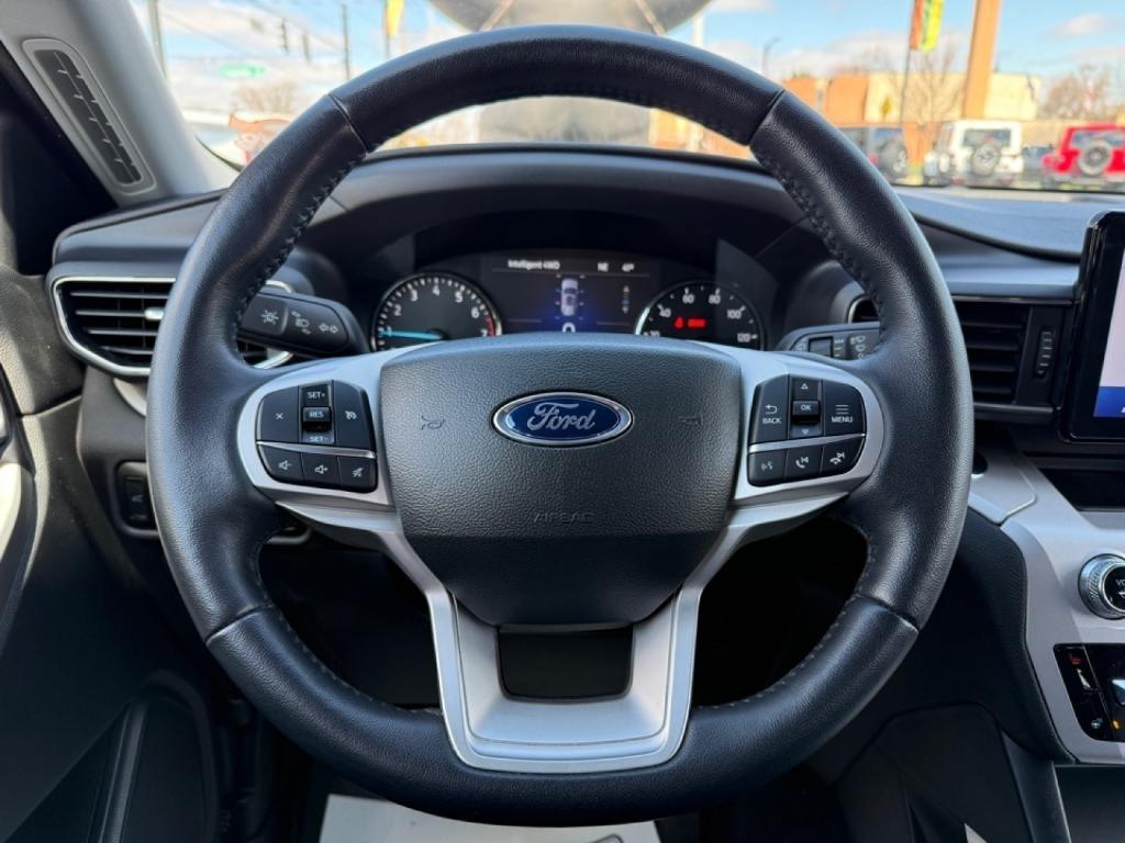 used 2023 Ford Explorer car, priced at $27,239