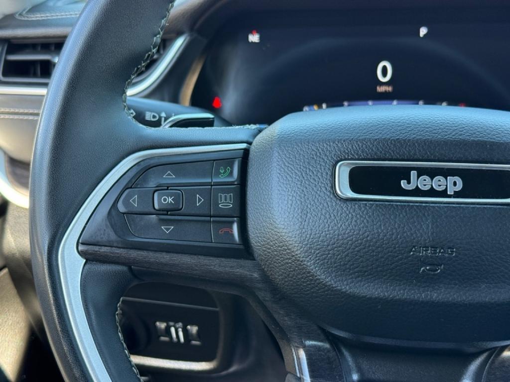 used 2023 Jeep Grand Cherokee car, priced at $30,131