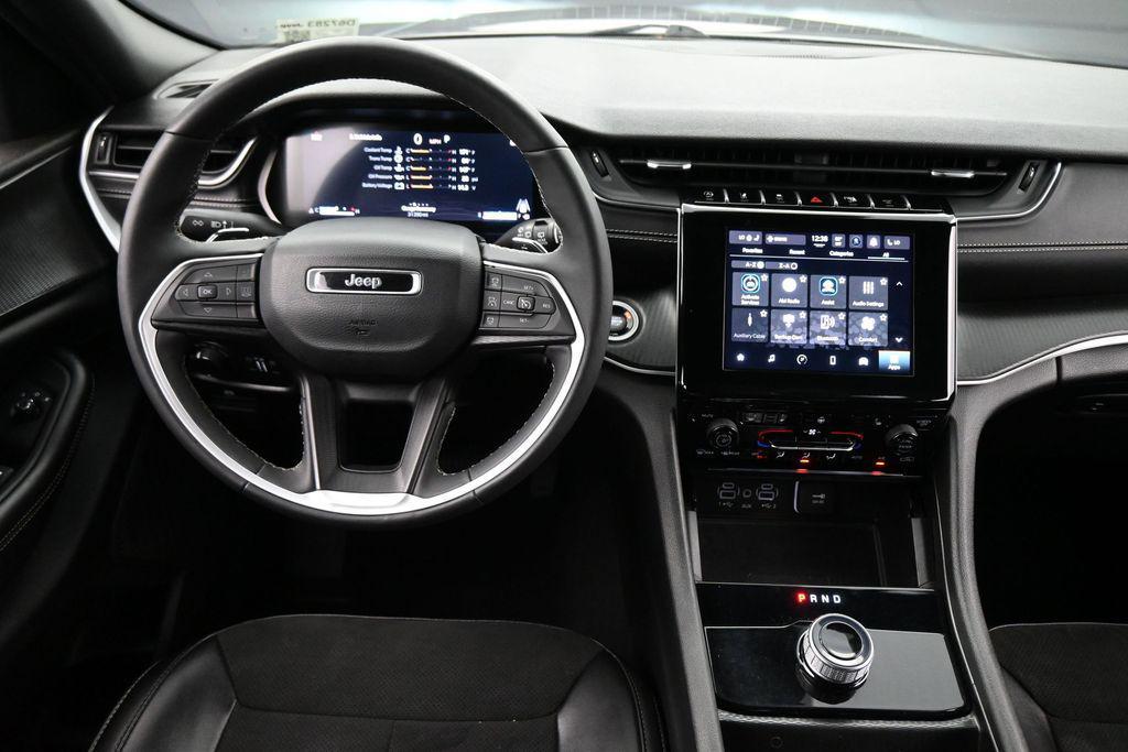 used 2024 Jeep Grand Cherokee car, priced at $34,549