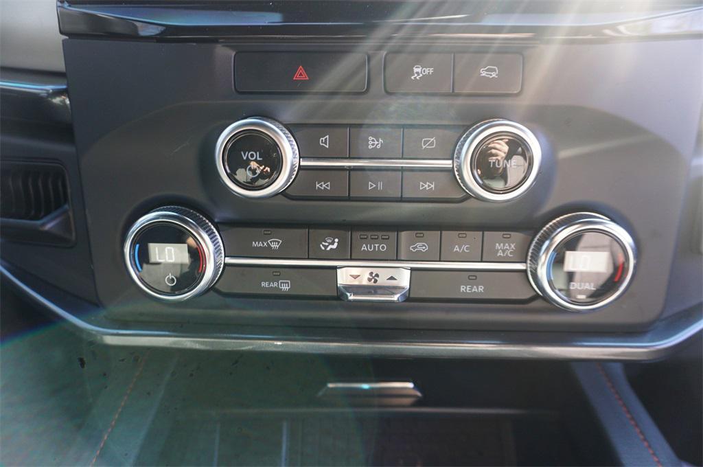 used 2023 Ford Expedition car, priced at $59,750