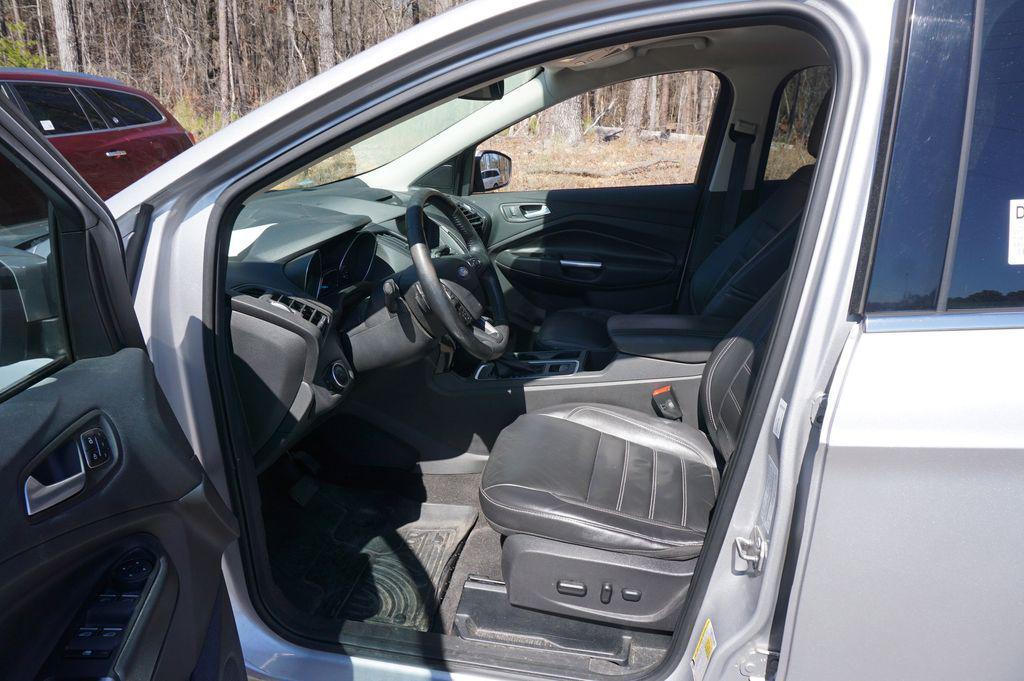 used 2017 Ford Escape car, priced at $6,750